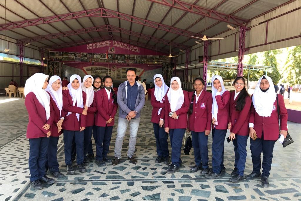 Vodafone Idea Foundation Gives Away Scholarships to Teachers across 22 Indian States 